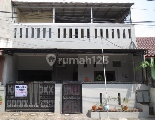 Rumah 2 Lantai di Taman Cikunir Indah