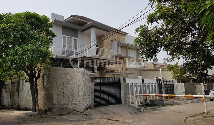 DIJUAL RUMAH 2LANTAI DI BATU CEPER PERMAI - DAAN MOGOT- TANGERANG