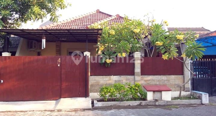 Rumah di Kutisari Indah Utara, Minimalis, Bagus, Row Jalan depan Lebar + Paving, Siap Huni