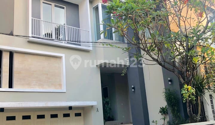 Modern minimalist house in a compound in Kemang, South Jakarta