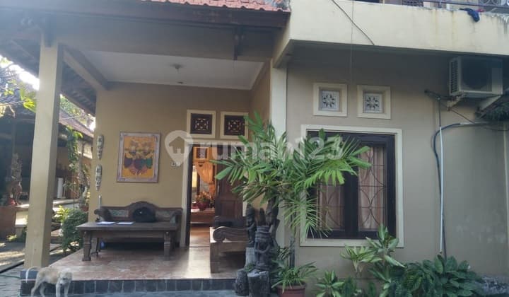 Comfortable house in a residential area