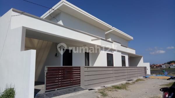 Disewakan Rumah Modern Semi Furnished di Jl. Pemogan, Denpasar