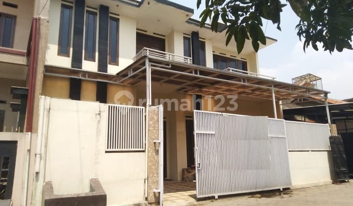 Clean, Comfortable House in Nata Endah.