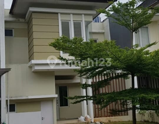 Rumah terdepan di cinere