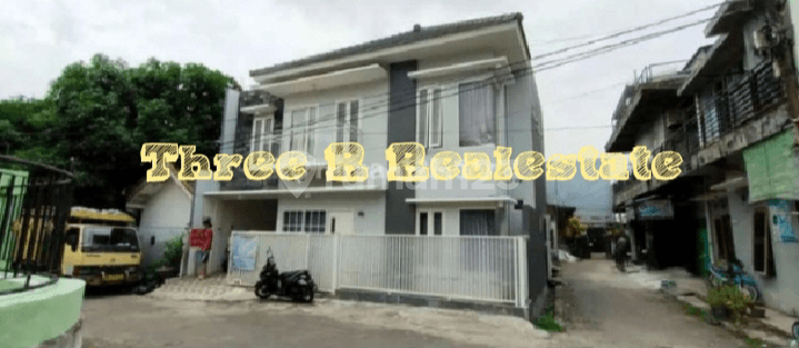 Rumah kost putra selalu full anak kost