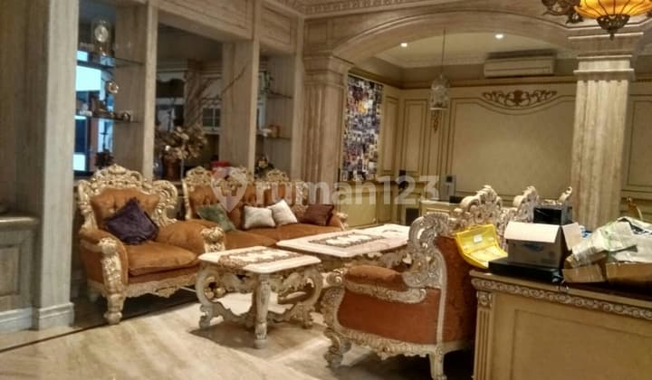 rumah mewah full furnish SHM, Surabaya Pusat