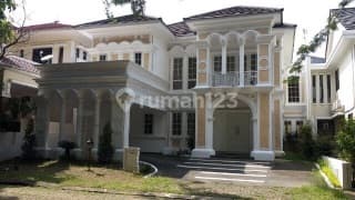 RUMAH DI THE GREEN BSD BSD BSD