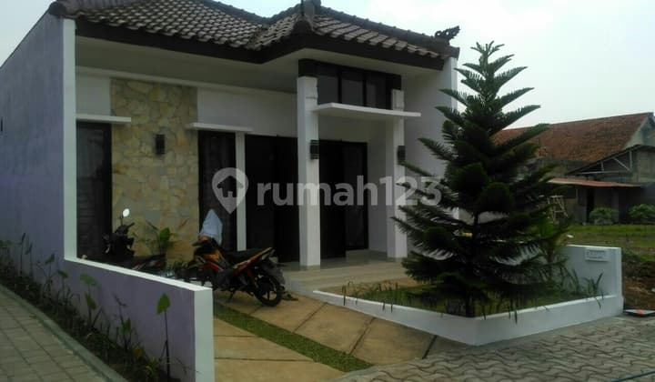 rumah Cibubur ready siap huni dekat tanpa dp bebas banjir dekat MRT, stasiun KRL pintu toll- dan halte busway