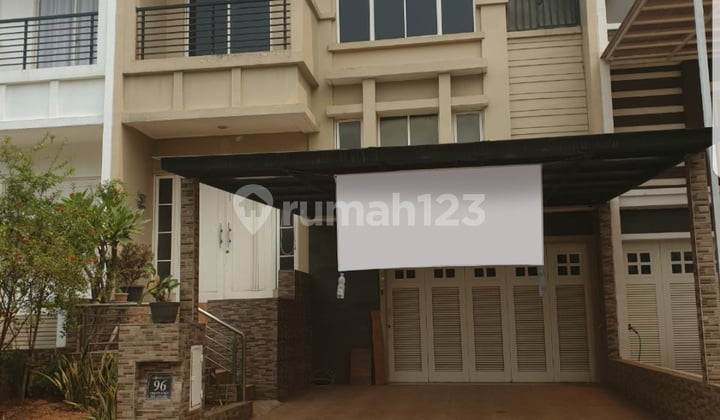 Rumah - Crown PIK Jakarta Utara ST-R776
