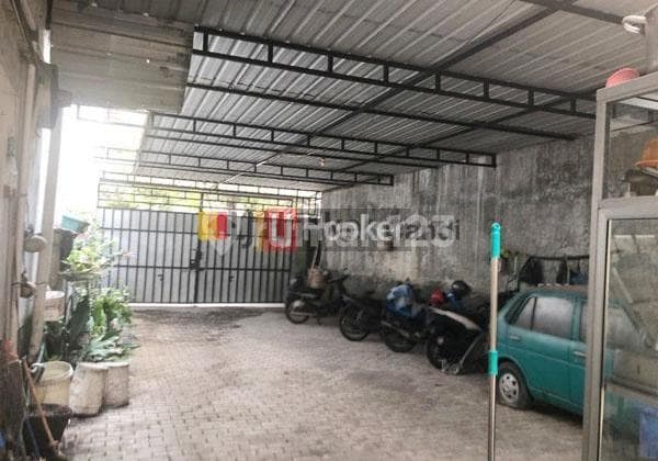 House on Jend Urip Sumoharjo Street, Solo