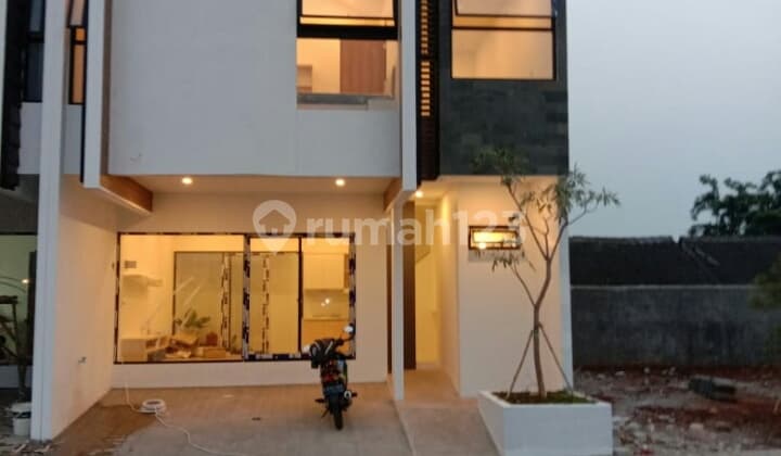 Di jual rumah 2 lantai ready siap huni serpong-BSD-ciputat tanpa dp dekat MRT,Dekat stasiun kereta dan pintu toll siap huni