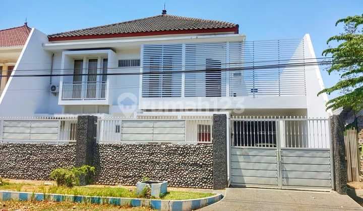 Griya Mapan Utama Tropodo Waru House Near Juanda Airport, Newly Renovated