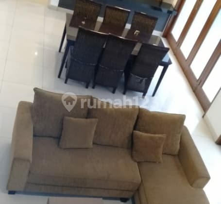 Rumah siap huni di Senopati