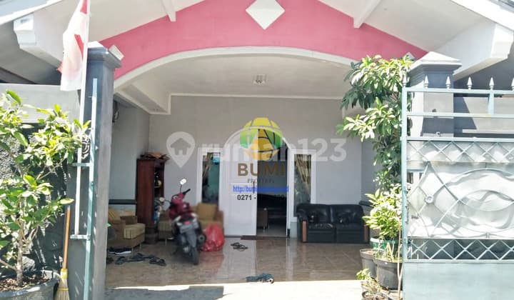 Rumah siap pakai lokasi Grogol