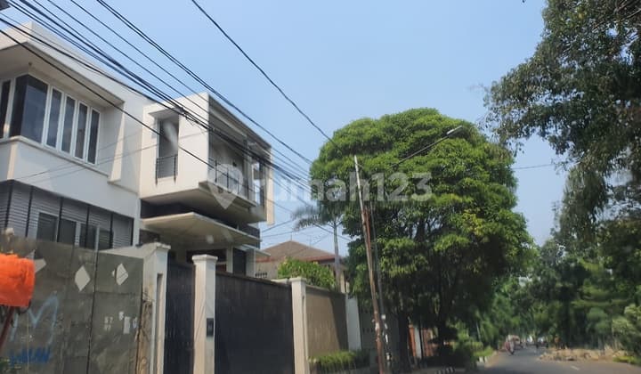 Beautiful House Rarely Found in Kayu Putih East Jakarta