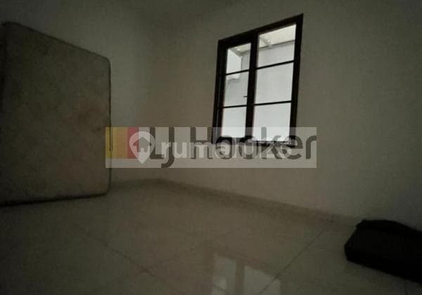 RUMAH SIAP PAKAI DI GADING KIRANA BARAT AREA KELAPA GADING