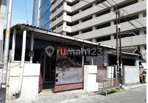 Rumah Kost Simpang Lima