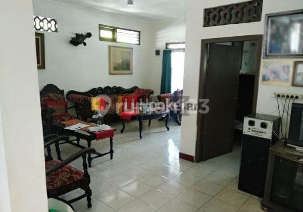 Rumah di Tegalsari Raya Semarang