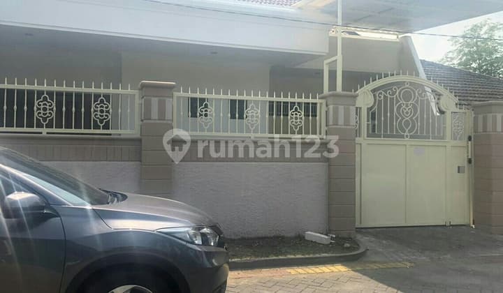 rumah jl.simolangit surabaya