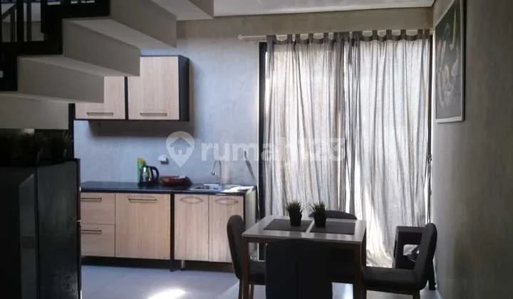 Blooming Fragrant House with a Hotel Concept