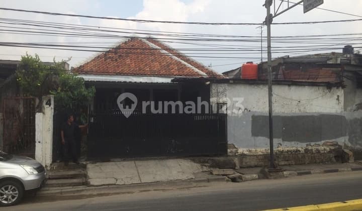 Rumah Luas 457 Hitung Tanah Cocok Resto.kost.klinik Di Mangarai Menteng