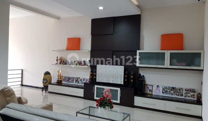 Rumah Jalan Sumbawa Bangunan Lama