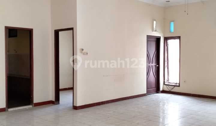 RUMAH 4KT ONE GATE SYSTEM MODEL VILLA DI GRESIK REGENCY, GKB, GRESIK
