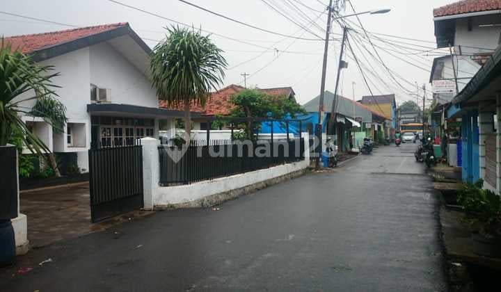 Rumah Luas, 2 Lantai, Ada Kost2an di Kramat Jati (Ny)