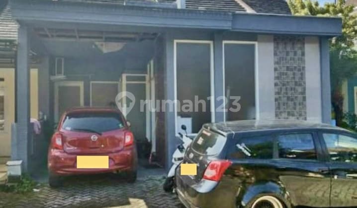 Butuh Uang Semi Furnish Di Springhill Sawojajar