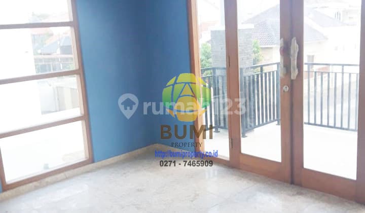 Rumah luas siap pakai dekat exit tol