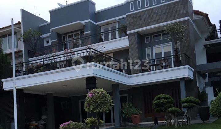 RUMAH MEWAH DAN BAGUS DI CLUSTER GOLF MEDITERANIA 1 SENTUL CITY