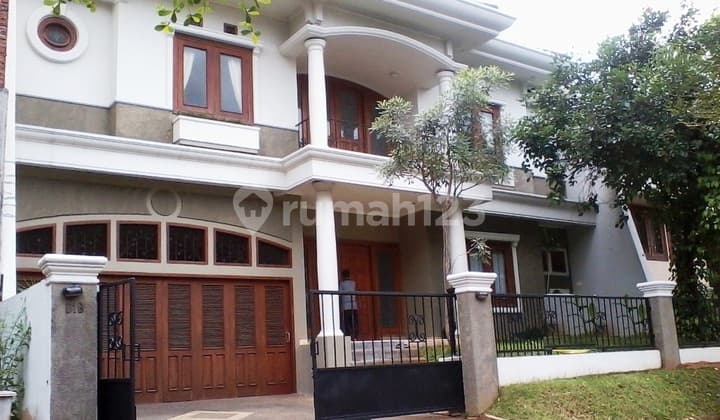 Nice Kemang House In A Compound