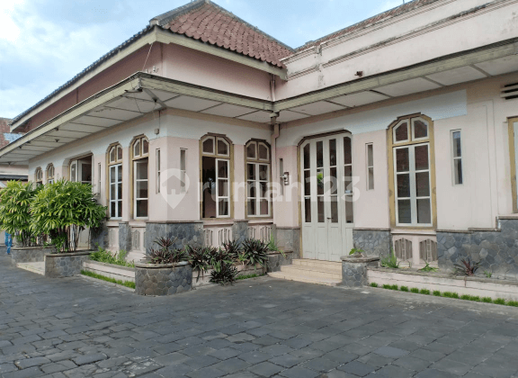 Lawasan Land Measurement House Near Slamet Riyadi in Laweyan Solo