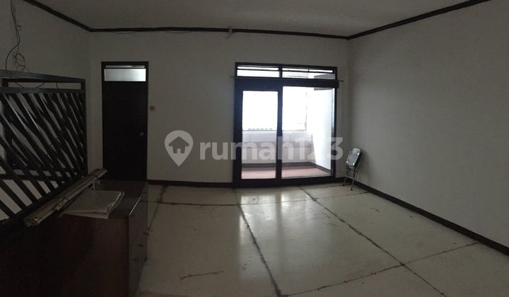 Rumah Jalan Kebonjati Bandung dekat RS. Kebonjati, Paskal 23 Bandung