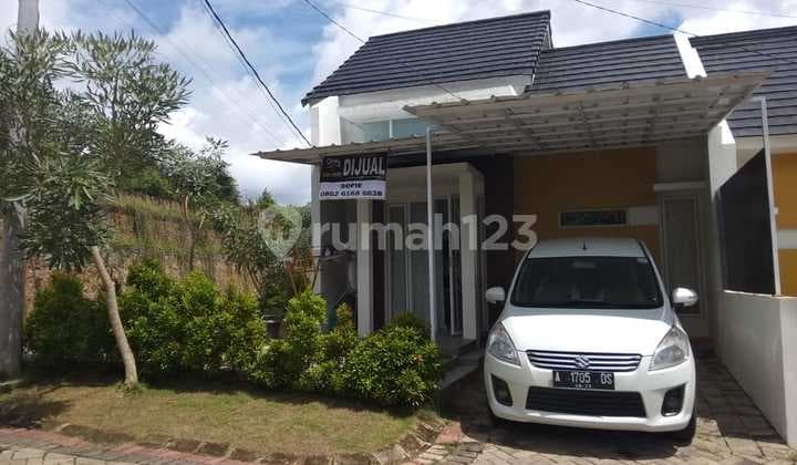 AGC Sepang Serang House