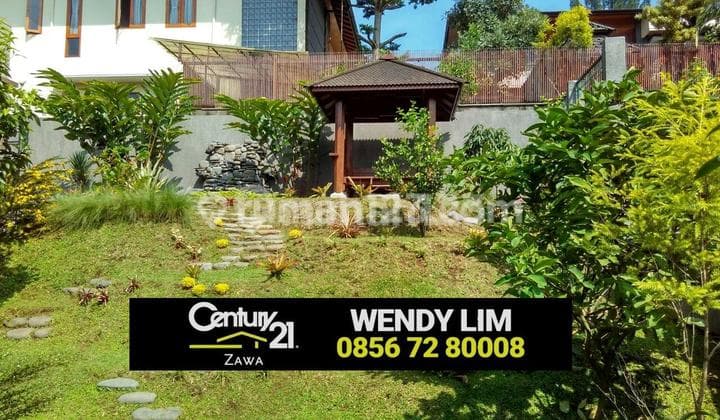 Villa House in Dago T/B: 850/350, Rp. 10 Billion