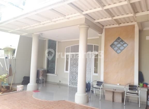 rumah hadap timur,deket bandara,