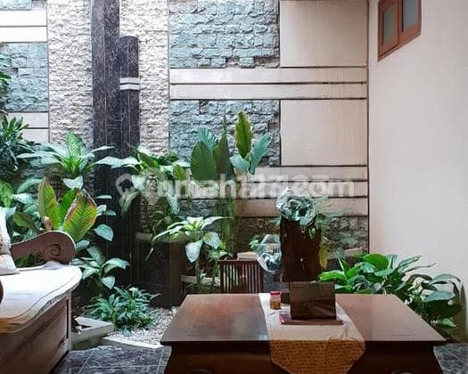 RUMAH 2LANTAI 4KAMAR DI SEKITAR GUNAWARMAN T/B. 279/400 ,IDR. 14,5 M (NEGO) (( FOR SELL ))