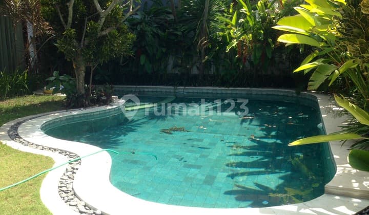 Villa Style Bali di Petitenget Seminyak Prime Area