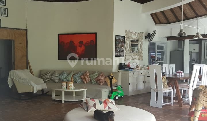 2 Villa units in Berawa Canggu