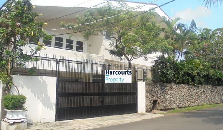 Rumah Bagus Siap Huni Area Kebayoran Baru