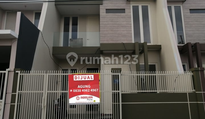 FLASH SALE BARU GRESS Rumah 2 Lantai Gayungsari Dkt Al Hikmah Surabaya