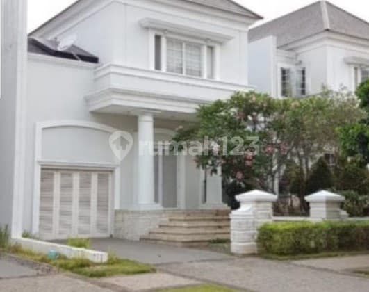 Rumah siap huni di De Park De Maja BSD with Pool