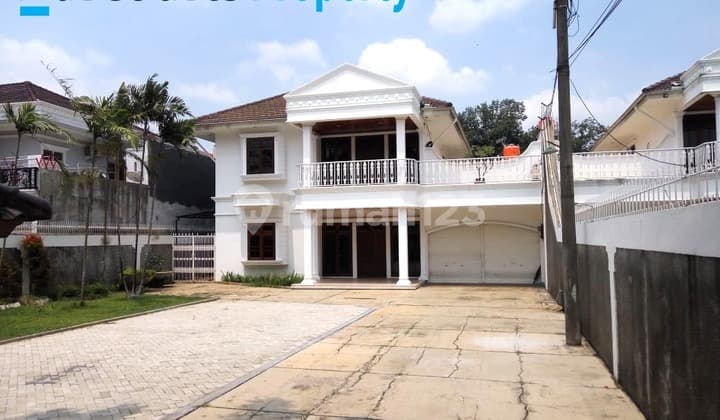 Rumah Cocok Kantor Area Pejaten Kemang, Jakarta Selatan