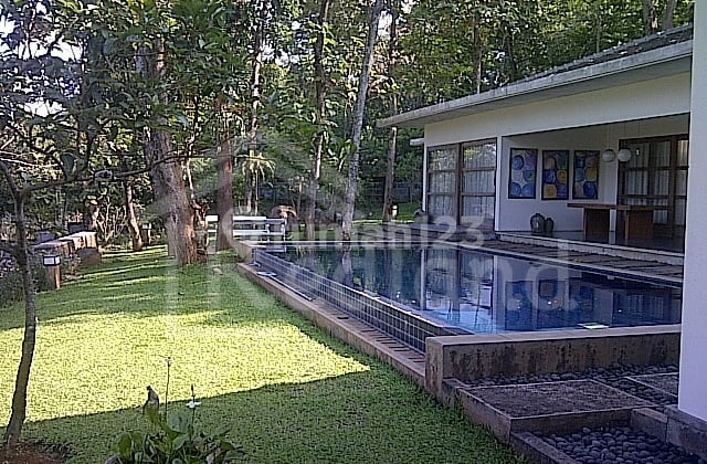 Rumah bagus, view, di Mangunharjo Semarang (Ls0745)