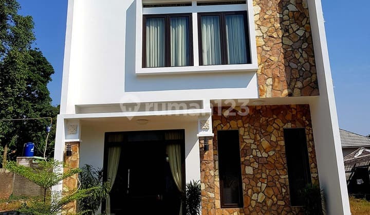Rumah Cantik Gaya bali di Cibubur