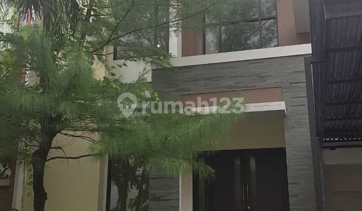 Rumah Modern Minimalis di Palm Hill Papandayan Semarang
