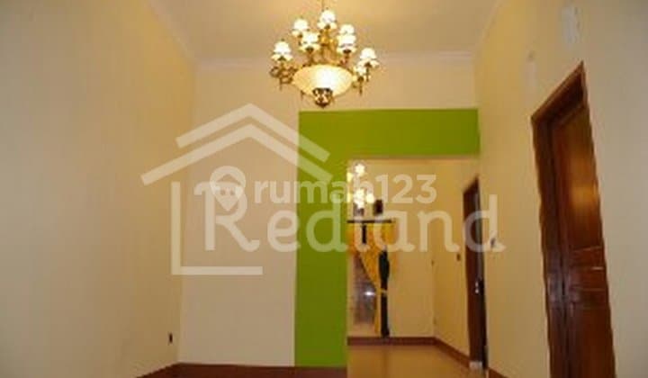 Rumah bagus, lingkungan nyaman, view alami di Perumahan Mega Permata Indah (0873)