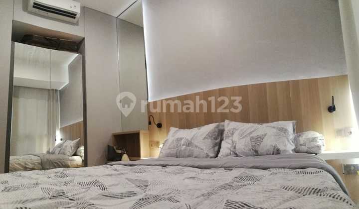 Apartemen Taman Anggrek Residence Tower Espiritu Lantai 18 Jakarta