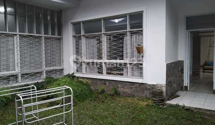 Rumah Sayap Dago Cikapayang Cocok untuk Rumah tinggal, Cafe, Kantor, Tempat Kursus, dan lain lain